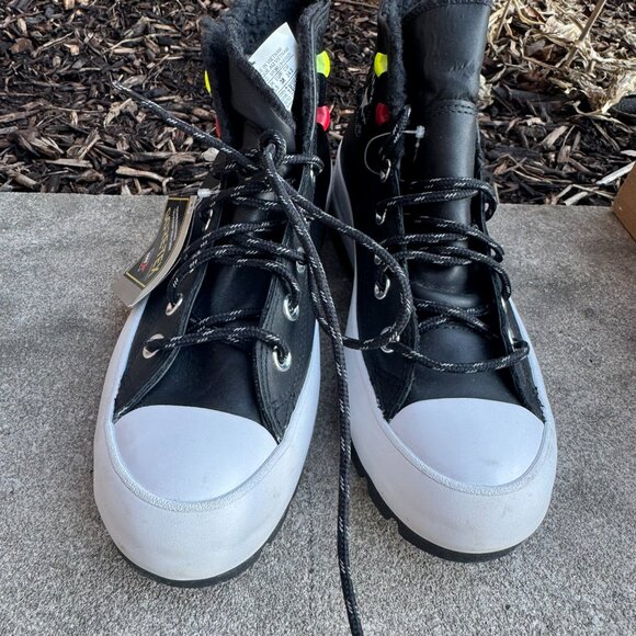 NWT Women's Converse Chuck Taylor Lugged Winter Hi Boot 569556C/ 7,5 - Picture 5 of 9